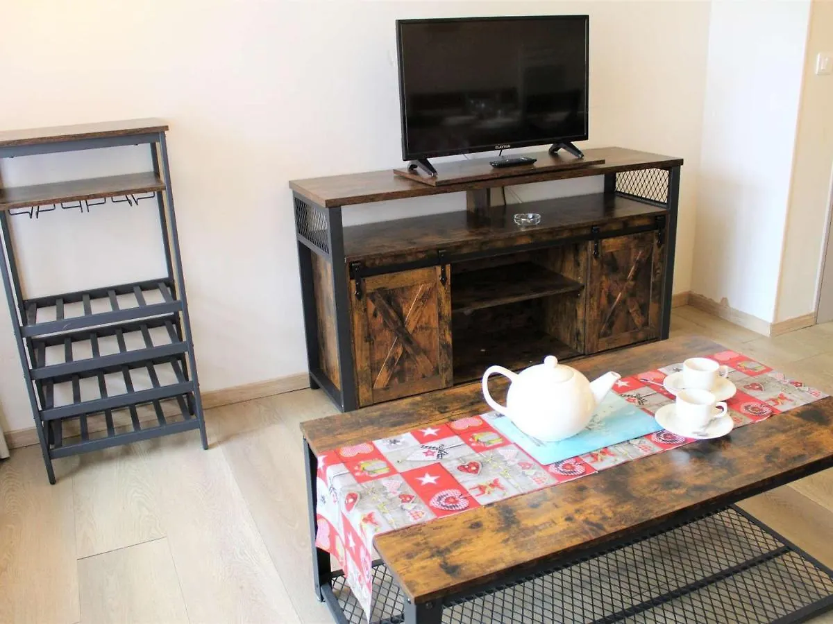 Charmant T2 Avec Piscine, Parking Prive Et Acces Direct Aux Pistes A Vars Les Claux - Fr-1-330B-176 Apartment Vars (Hautes-Alpes)